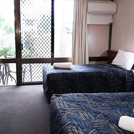 Miners alojamiento Motor Inn Mackay Exterior foto