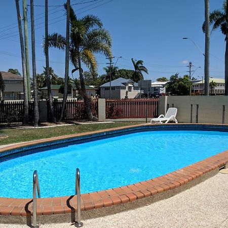 Miners alojamiento Motor Inn Mackay Exterior foto