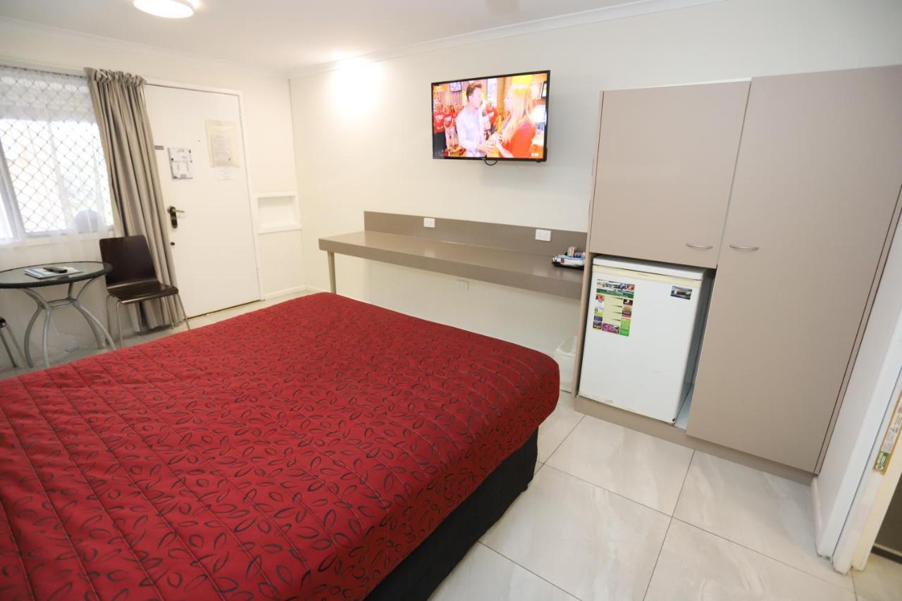Miners alojamiento Motor Inn Mackay Exterior foto