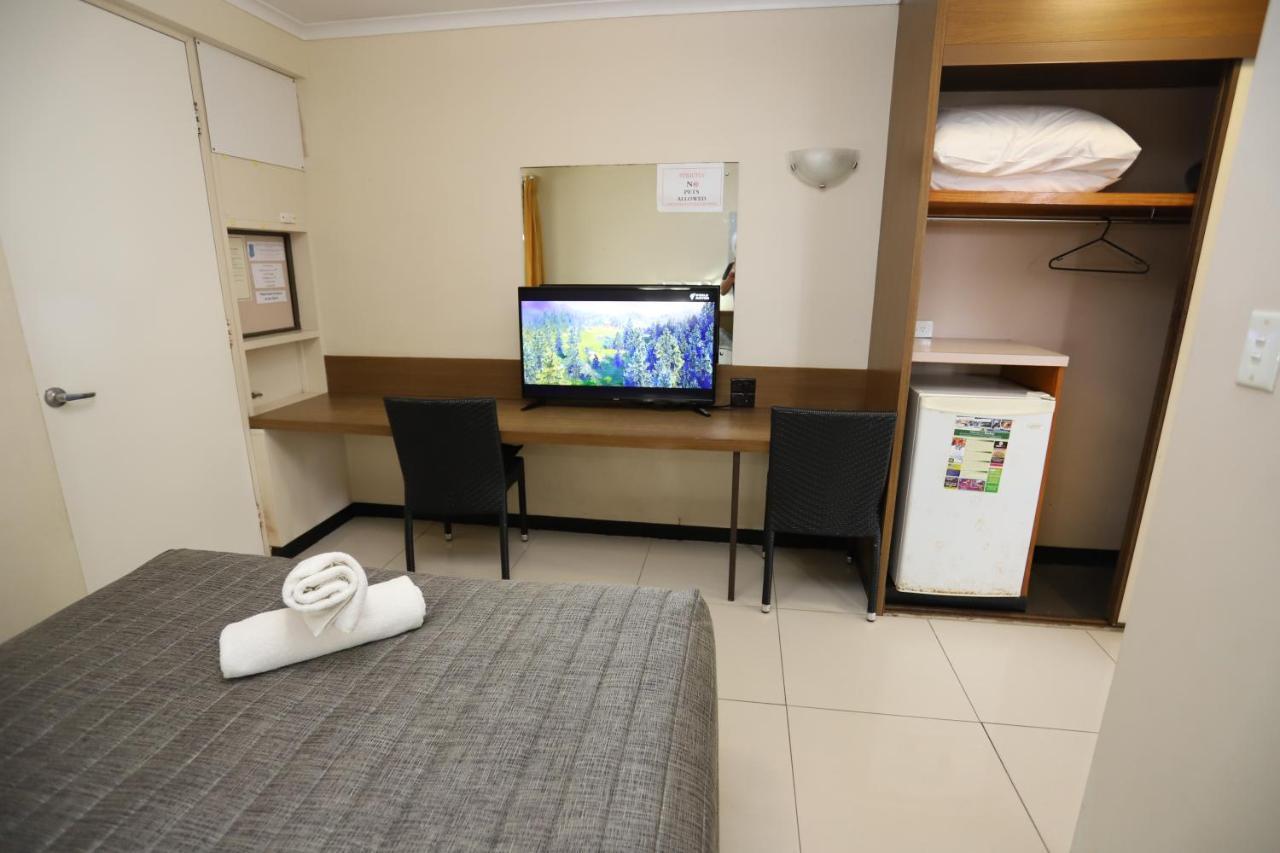 Miners alojamiento Motor Inn Mackay Exterior foto