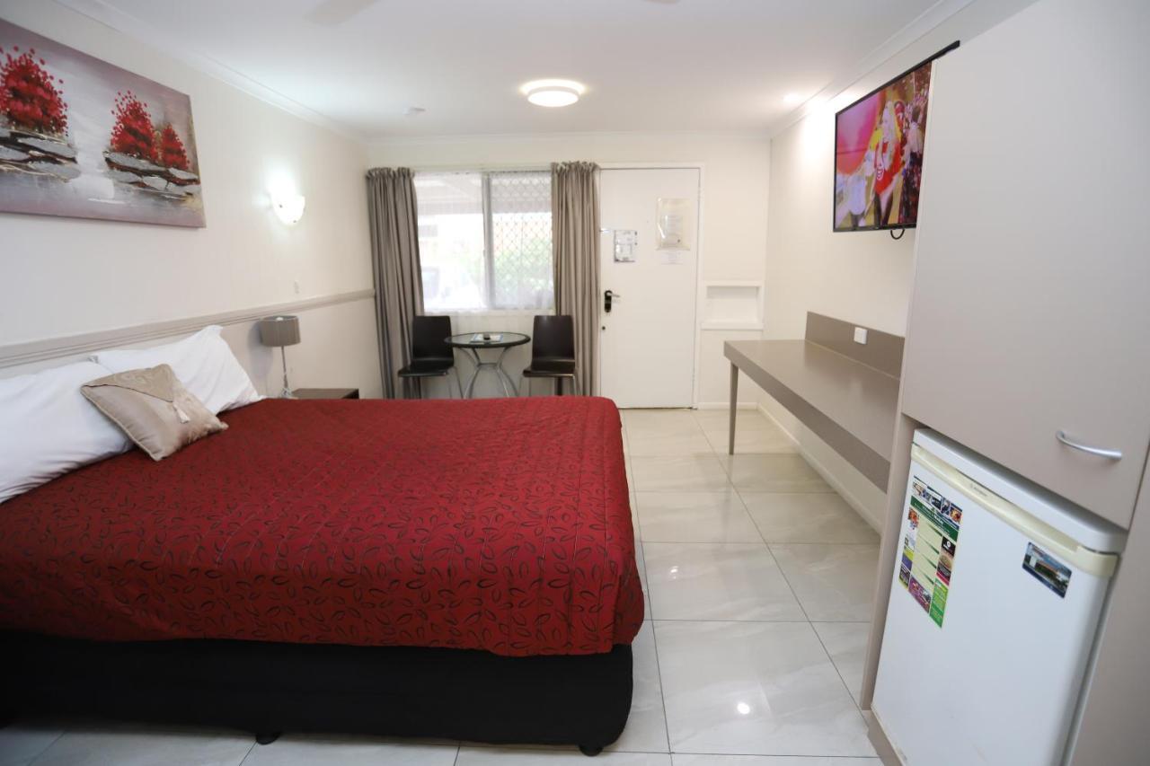 Miners alojamiento Motor Inn Mackay Exterior foto