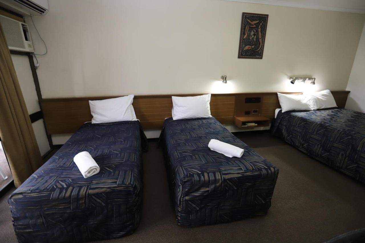 Miners alojamiento Motor Inn Mackay Exterior foto