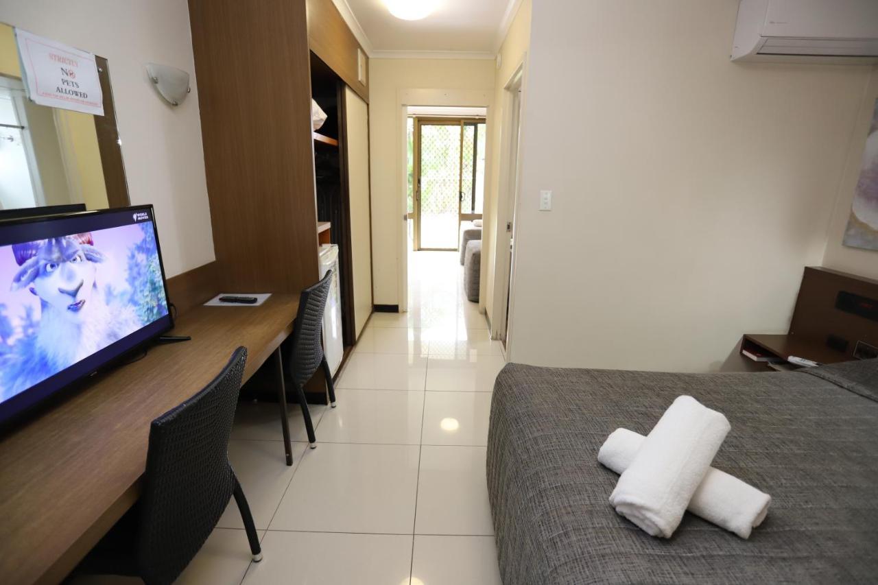 Miners alojamiento Motor Inn Mackay Exterior foto