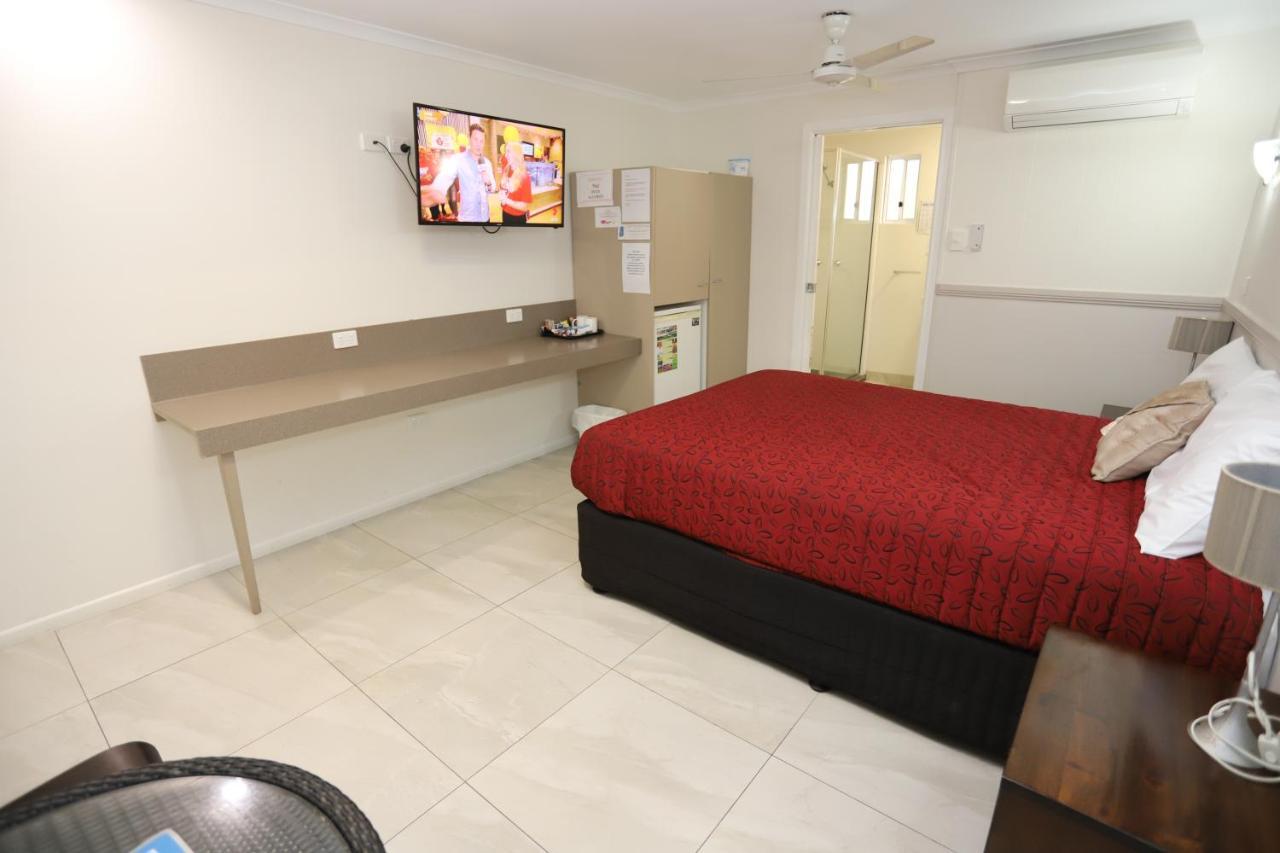 Miners alojamiento Motor Inn Mackay Exterior foto
