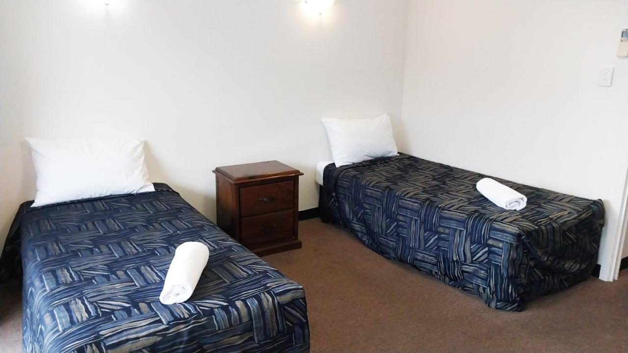 Miners alojamiento Motor Inn Mackay Exterior foto